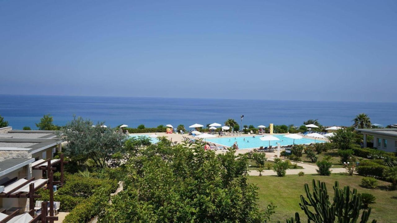 Le Rosette Resort Parghelia Exterior photo